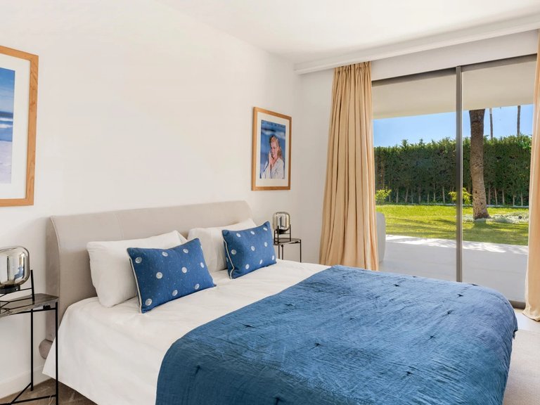 Apartment for Sale  in Marbella, Malaga 22
