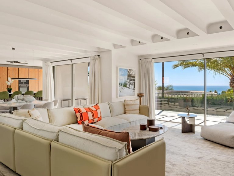 Apartment for Sale  in Marbella, Malaga 9