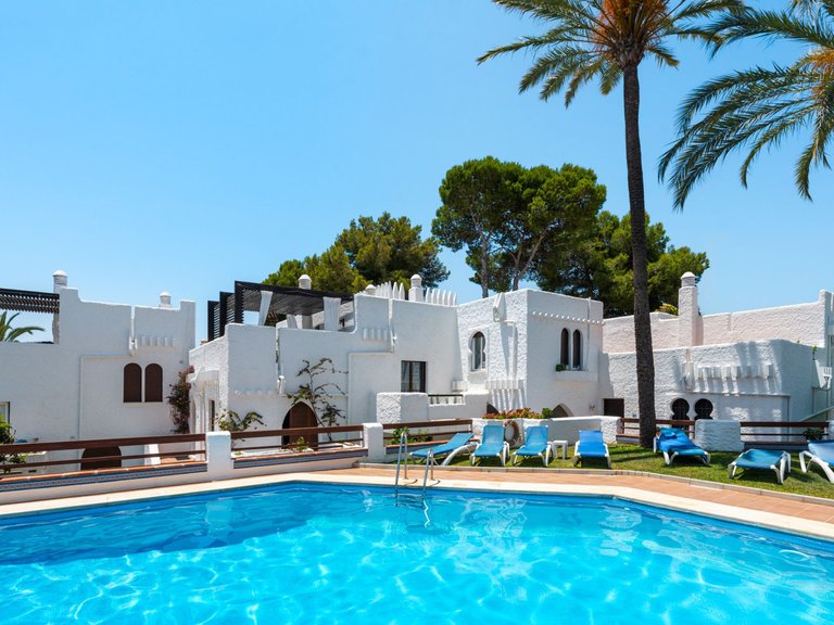 Apartment for Sale  in Marbella, Malaga 8