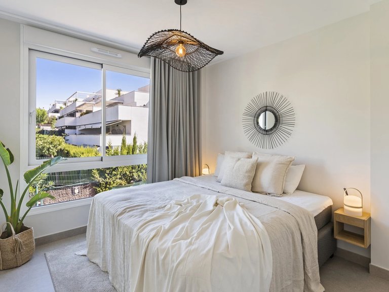 Apartment for Sale  in Marbella, Malaga 11