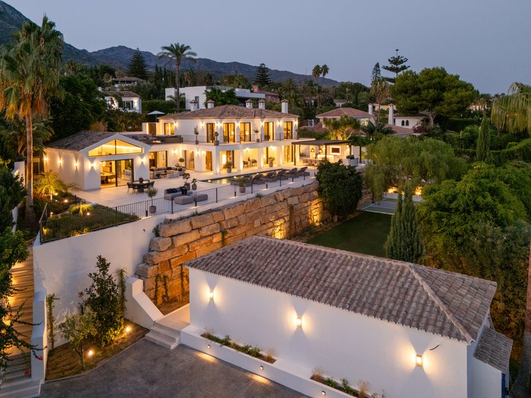Apartment for Sale  in Marbella, Malaga 57
