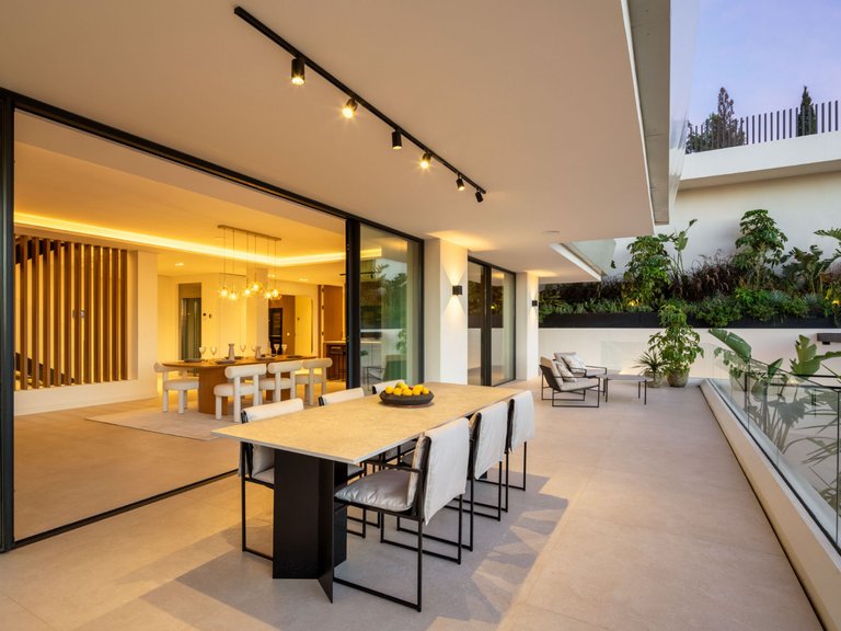Apartment for Sale  in Marbella, Malaga 46