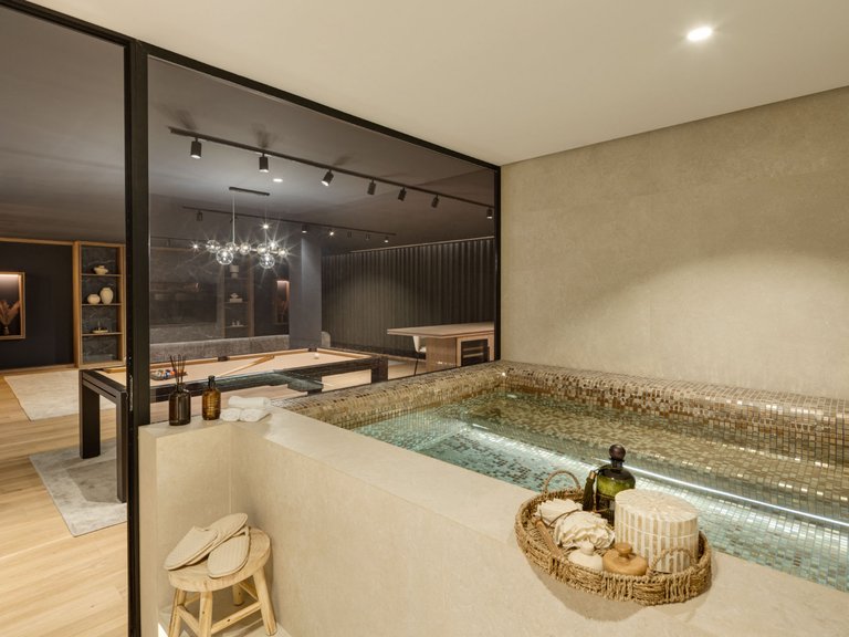 Apartment for Sale  in Marbella, Malaga 35