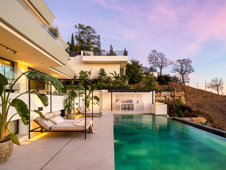 Apartment for Sale  in Marbella, Malaga 45