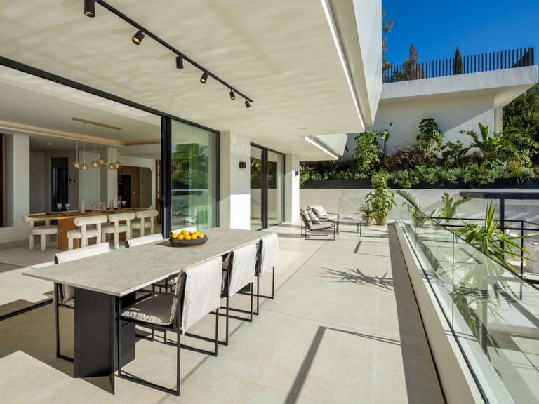 Apartment for Sale  in Marbella, Malaga 4