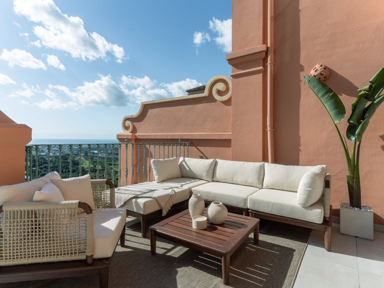 Apartment for Sale  in Benahavis, Malaga 2