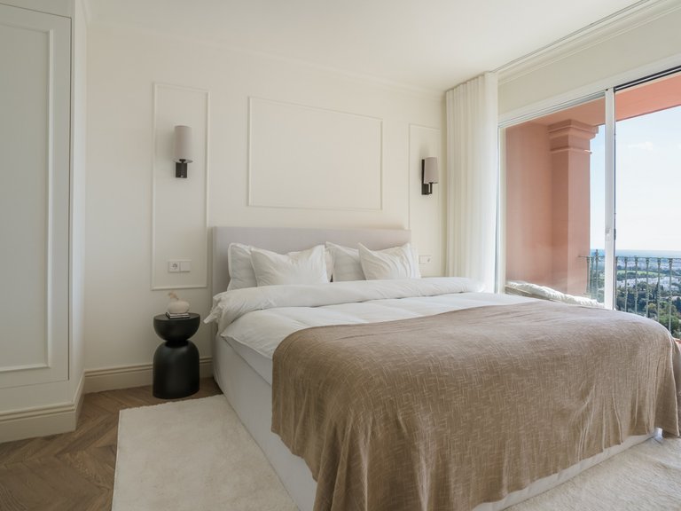 Apartment for Sale  in Benahavis, Malaga 25