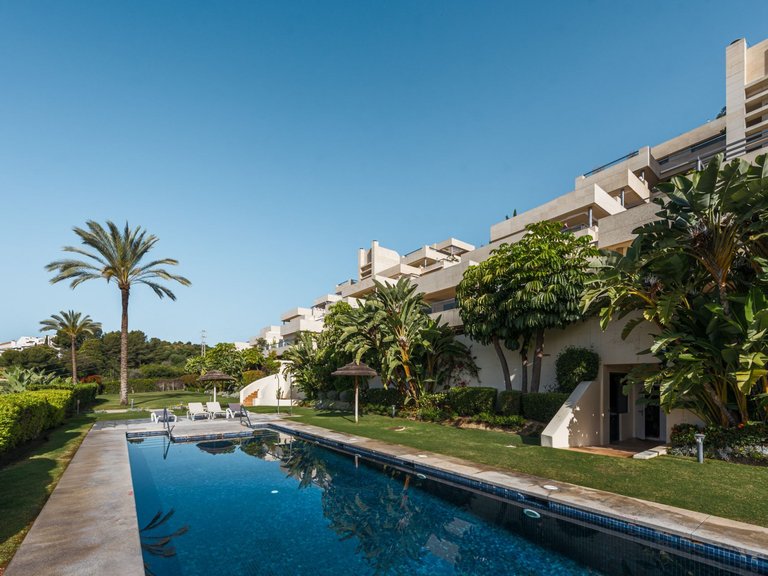 Apartment for Sale  in Marbella, Malaga 29