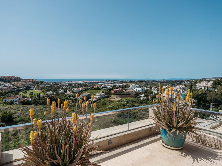 Apartment for Sale  in Marbella, Malaga 3