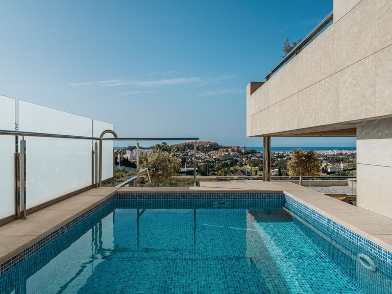 Apartment for Sale  in Marbella, Malaga 10