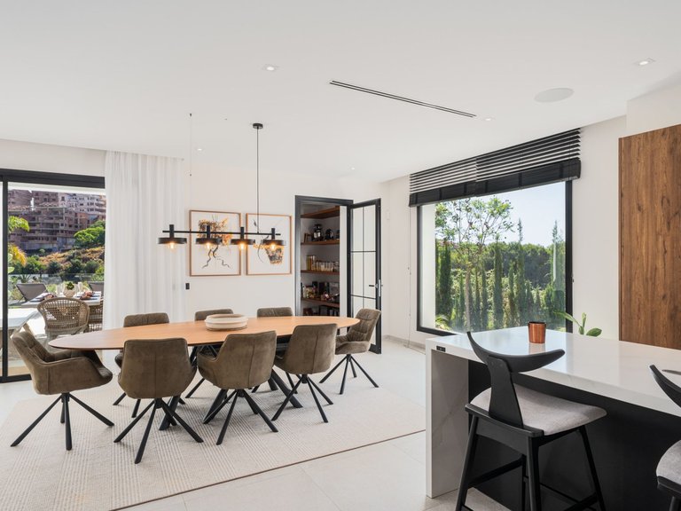 Apartment for Sale  in Marbella, Malaga 14