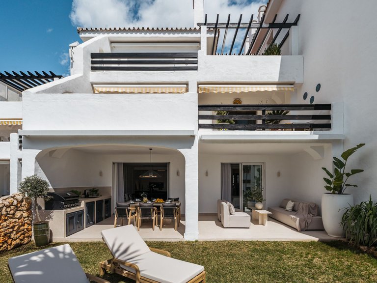 Apartment for Sale  in Marbella, Malaga 5