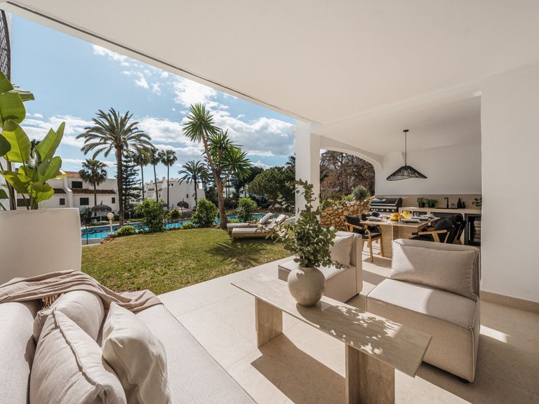 Apartment for Sale  in Marbella, Malaga 2