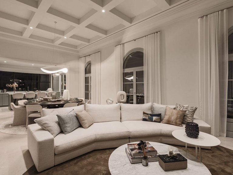 Apartment for Sale  in Marbella, Malaga 14