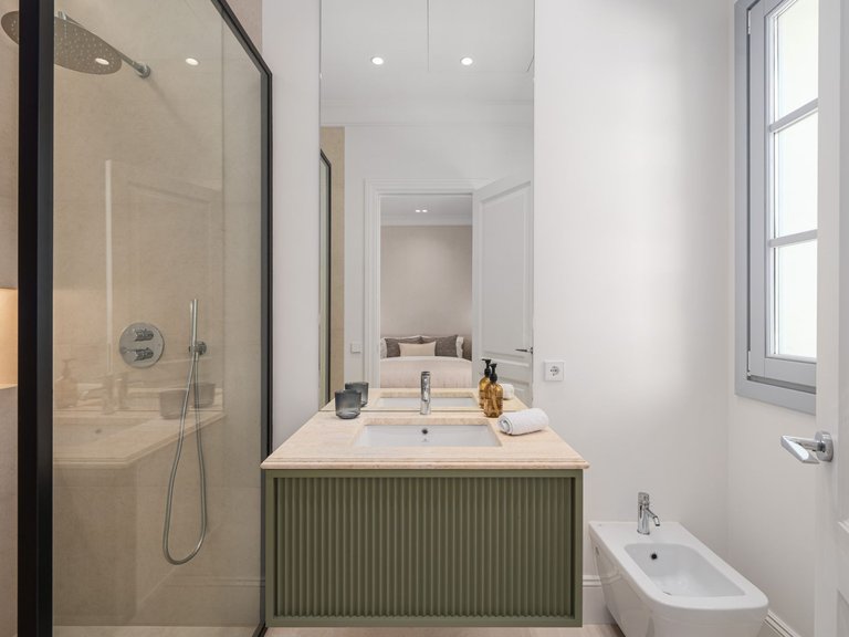 Apartment for Sale  in Marbella, Malaga 31