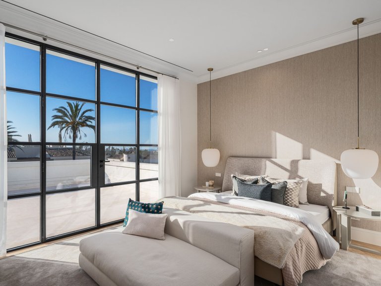 Apartment for Sale  in Marbella, Malaga 17
