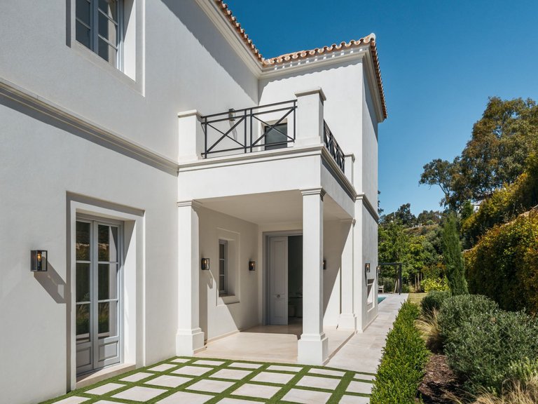 Apartment for Sale  in Marbella, Malaga 39