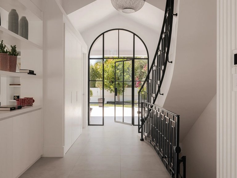 Apartment for Sale  in Marbella, Malaga 16