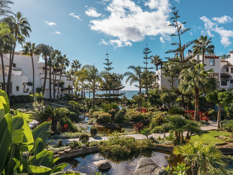 Apartment for Sale  in Marbella, Malaga 25