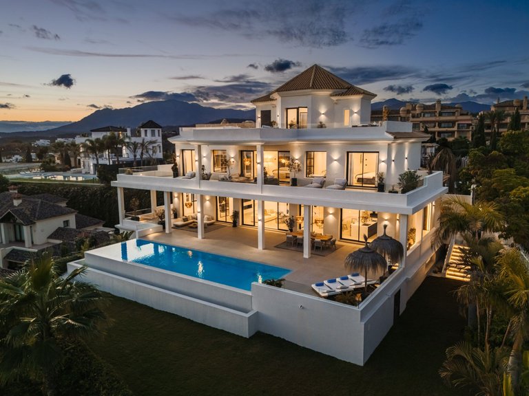 Apartment for Sale  in Benahavis, Malaga 51