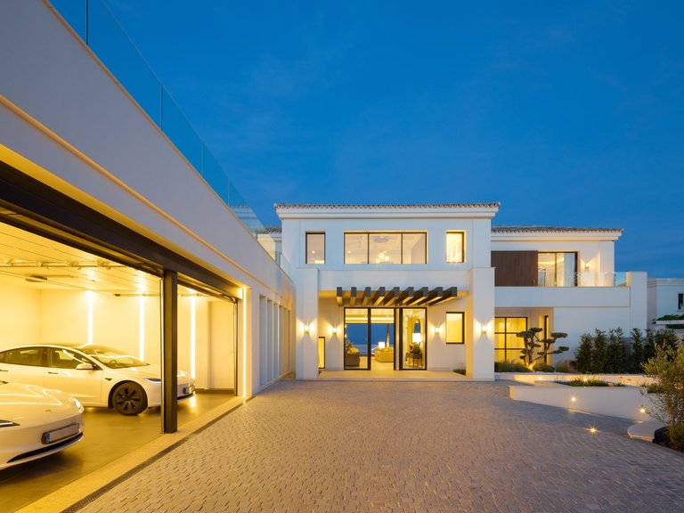 Apartment for Sale  in Benahavis, Malaga 42