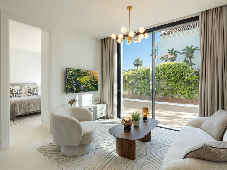Apartment for Sale  in Benahavis, Malaga 30