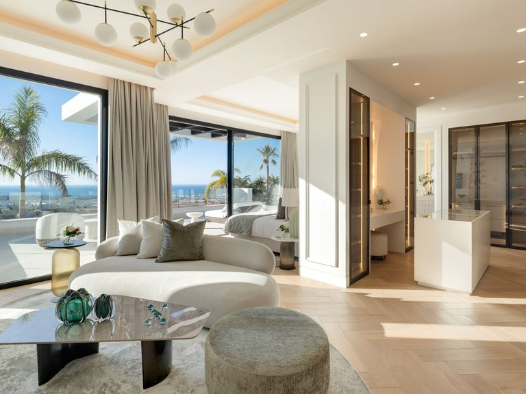 Apartment for Sale  in Benahavis, Malaga 14