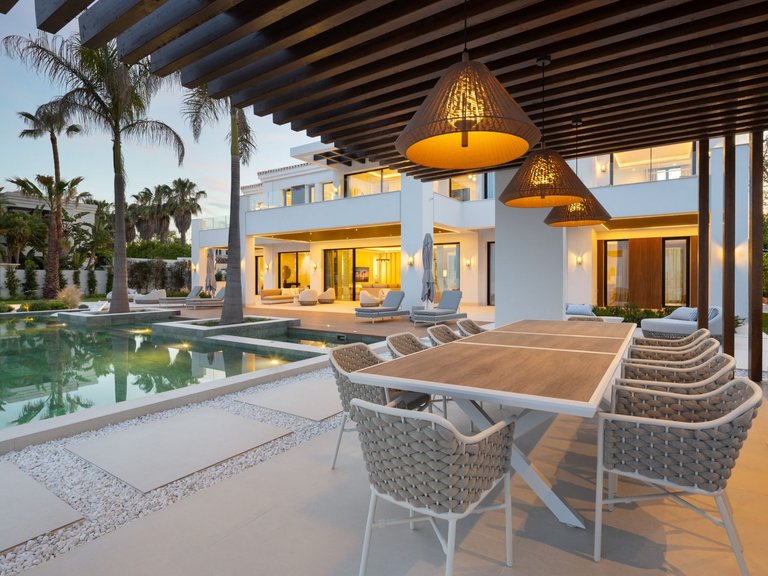 Apartment for Sale  in Benahavis, Malaga 40