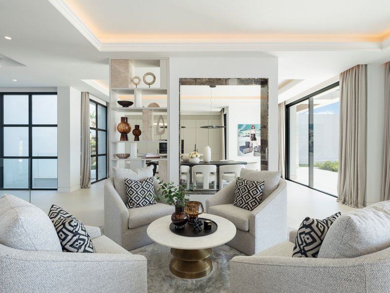 Apartment for Sale  in Benahavis, Malaga 12