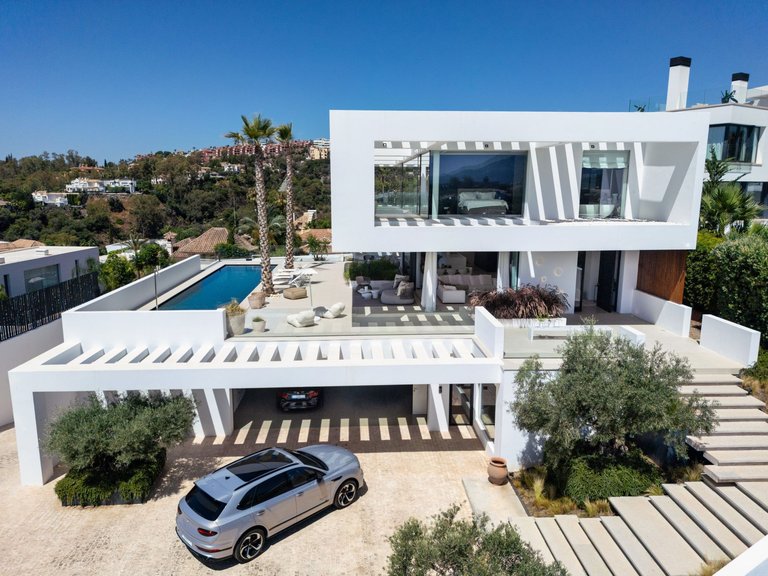 Apartment for Sale  in Benahavis, Malaga 3