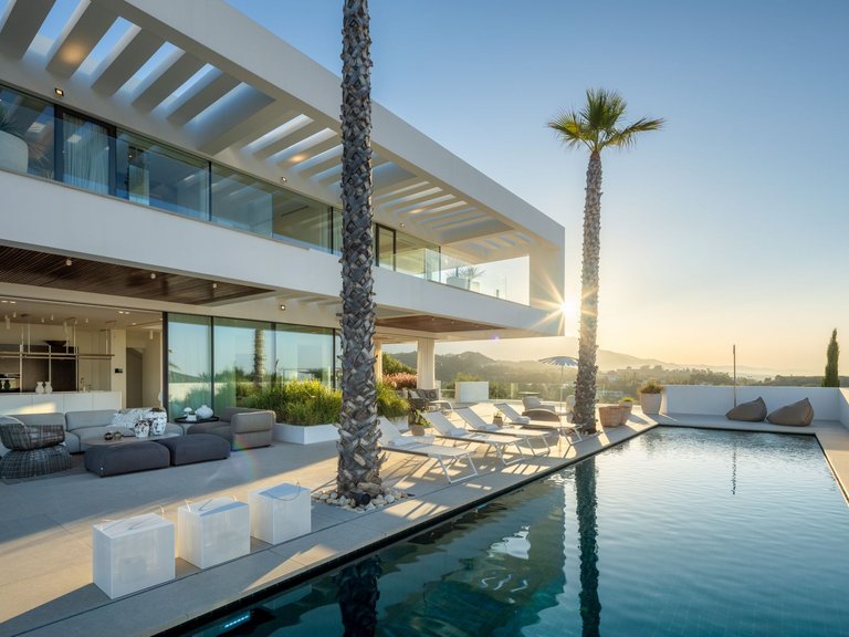 Apartment for Sale  in Benahavis, Malaga 7