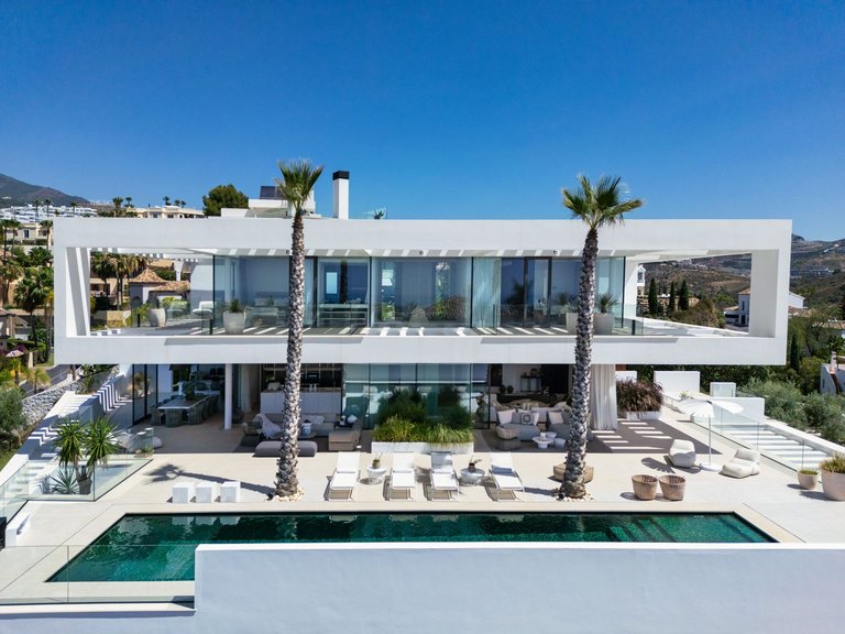 Apartment for Sale  in Benahavis, Malaga 2