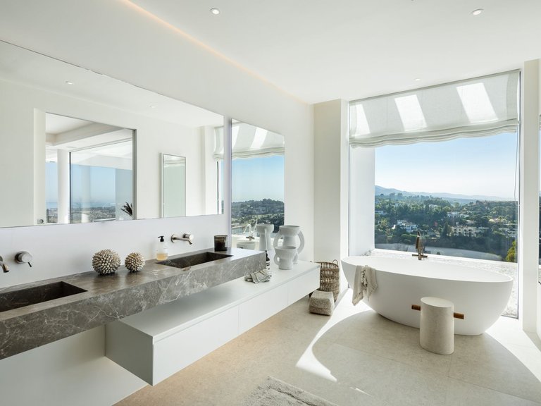 Apartment for Sale  in Benahavis, Malaga 23