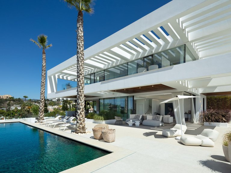 Apartment for Sale  in Benahavis, Malaga 9