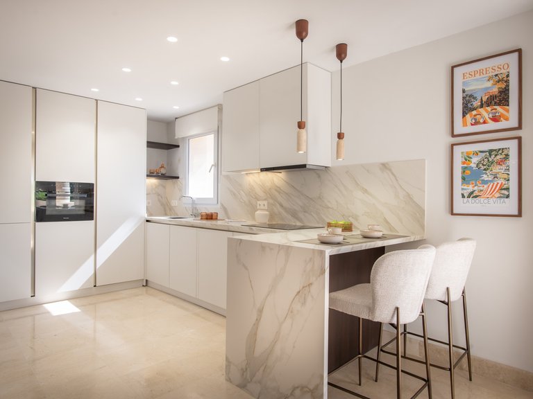 Apartment for Sale  in Marbella, Malaga 14