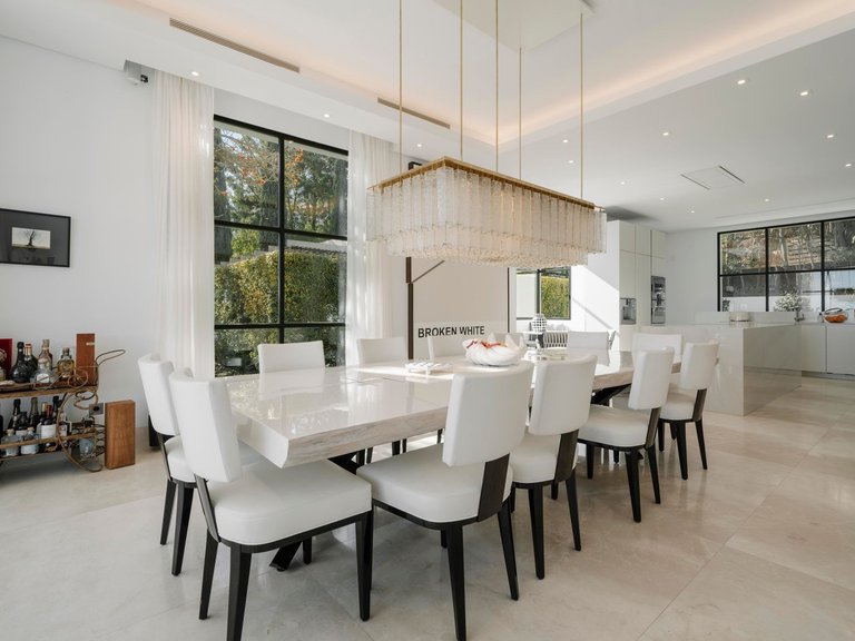 Apartment for Sale  in Benahavis, Malaga 18