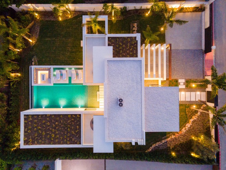 Apartment for Sale  in Marbella, Malaga 32