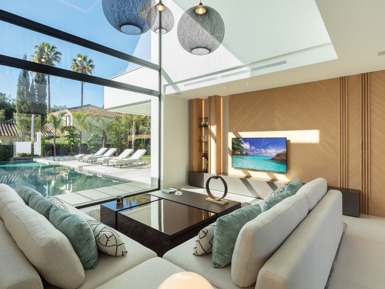 Apartment for Sale  in Marbella, Malaga 7