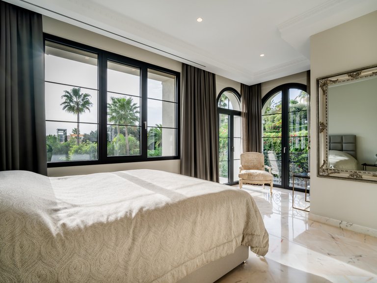 Apartment for Sale  in Marbella, Malaga 22