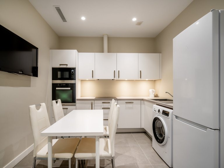 Apartment for Sale  in Marbella, Malaga 30