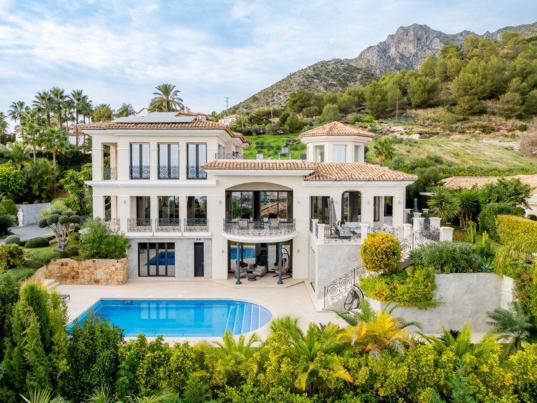 Apartment for Sale  in Marbella, Malaga 33