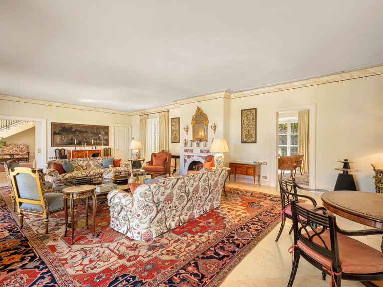 Apartment for Sale  in Marbella, Malaga 10