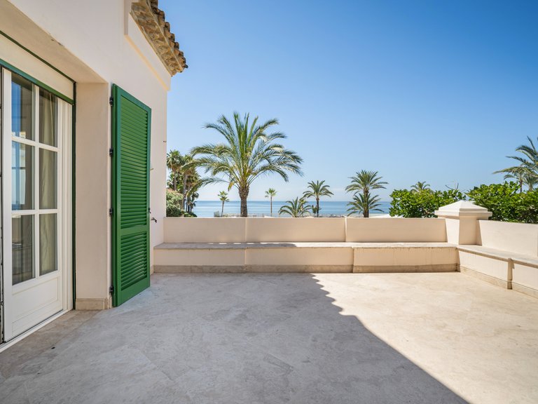 Apartment for Sale  in Marbella, Malaga 21