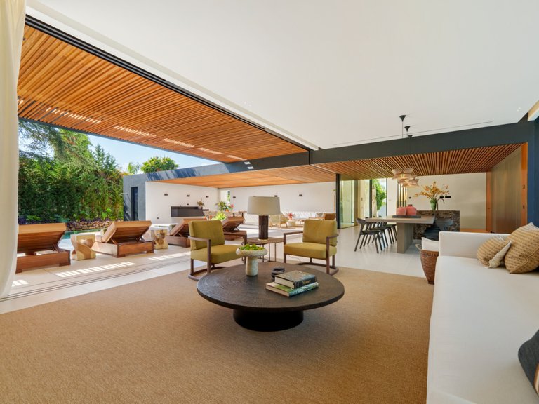 Apartment for Sale  in Marbella, Malaga 9