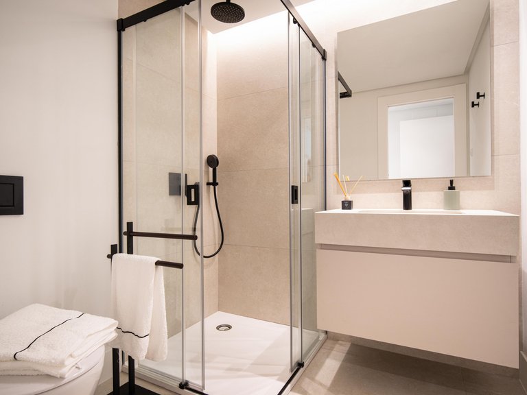 Apartment for Sale  in Marbella, Malaga 32