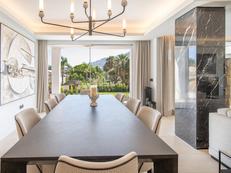 Apartment for Sale  in Marbella, Malaga 14
