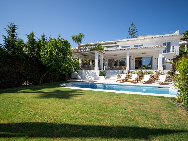 Apartment for Sale  in Marbella, Malaga 3