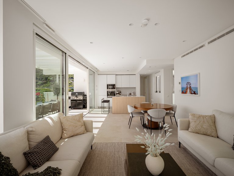 Apartment for Sale  in Ojen, Malaga 8