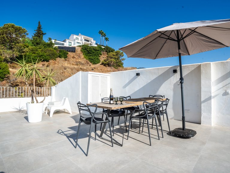Apartment for Sale  in Benahavis, Malaga 5