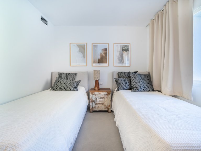 Apartment for Sale  in Benahavis, Malaga 15